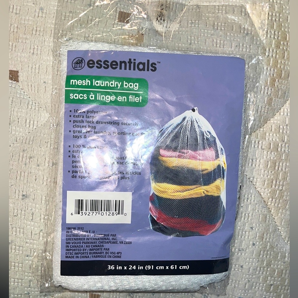 Essentials 100% Polyester Extra Large Mesh Laundry Bag- *BRAND NEW; UNOPENED*-
